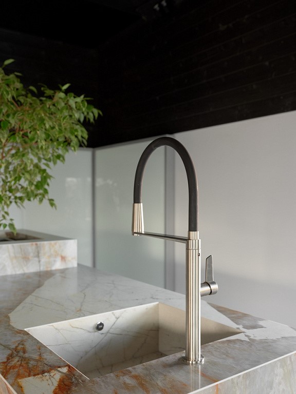 Столешница на кухне из Patagonia Extra Столешница на кухне из Patagonia Extra